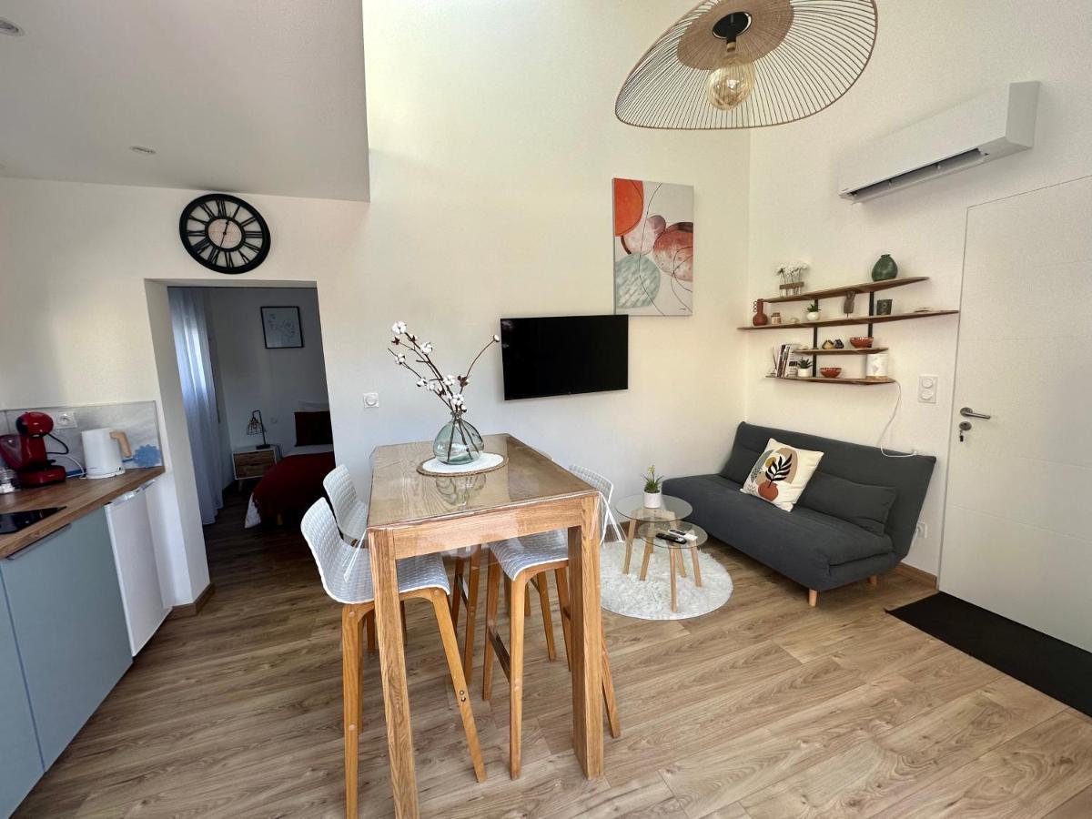 Le Pouticaire Apartment Salinelles Exterior photo